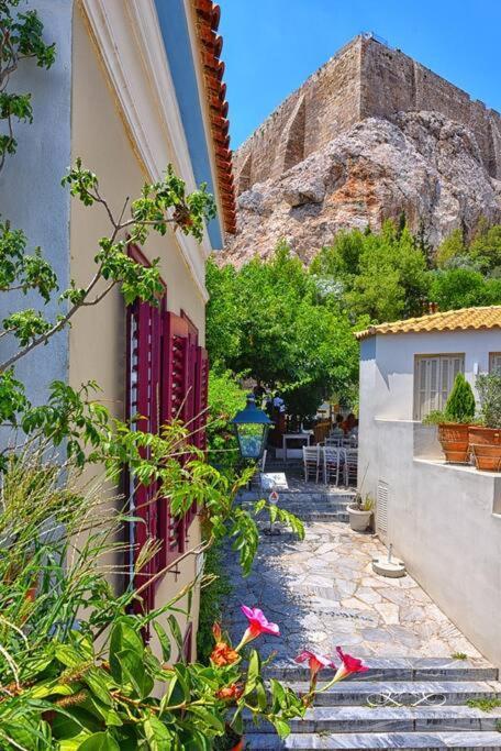 Villa At The Foot Of Acropolis. Atene Esterno foto