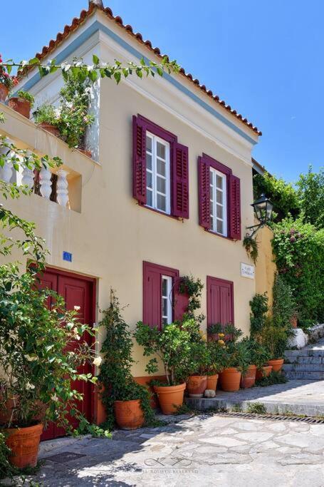 Villa At The Foot Of Acropolis. Atene Esterno foto