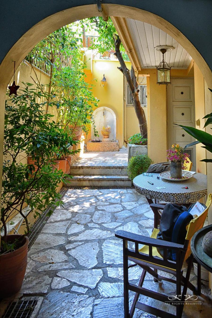 Villa At The Foot Of Acropolis. Atene Esterno foto