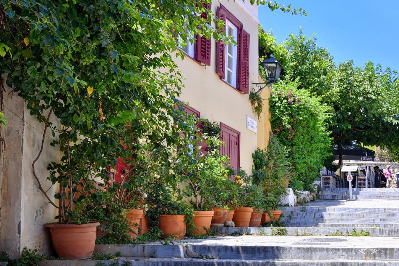Villa At The Foot Of Acropolis. Atene Esterno foto