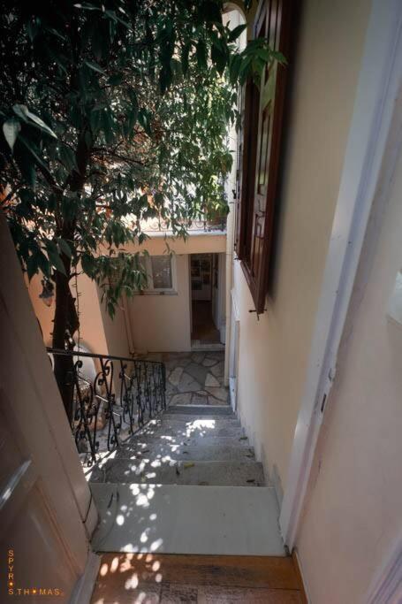 Villa At The Foot Of Acropolis. Atene Esterno foto