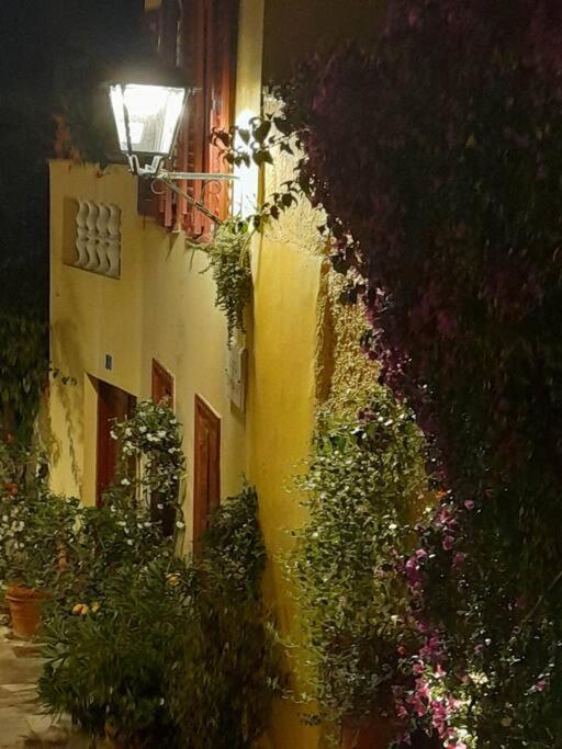 Villa At The Foot Of Acropolis. Atene Esterno foto